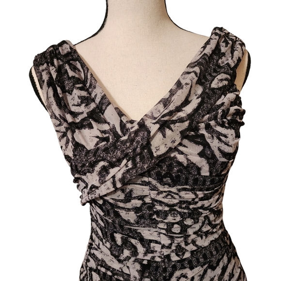 WHBM Bodycon Off The Shoulder Sheath Dress, Sz. 2 - Picture 3 of 9